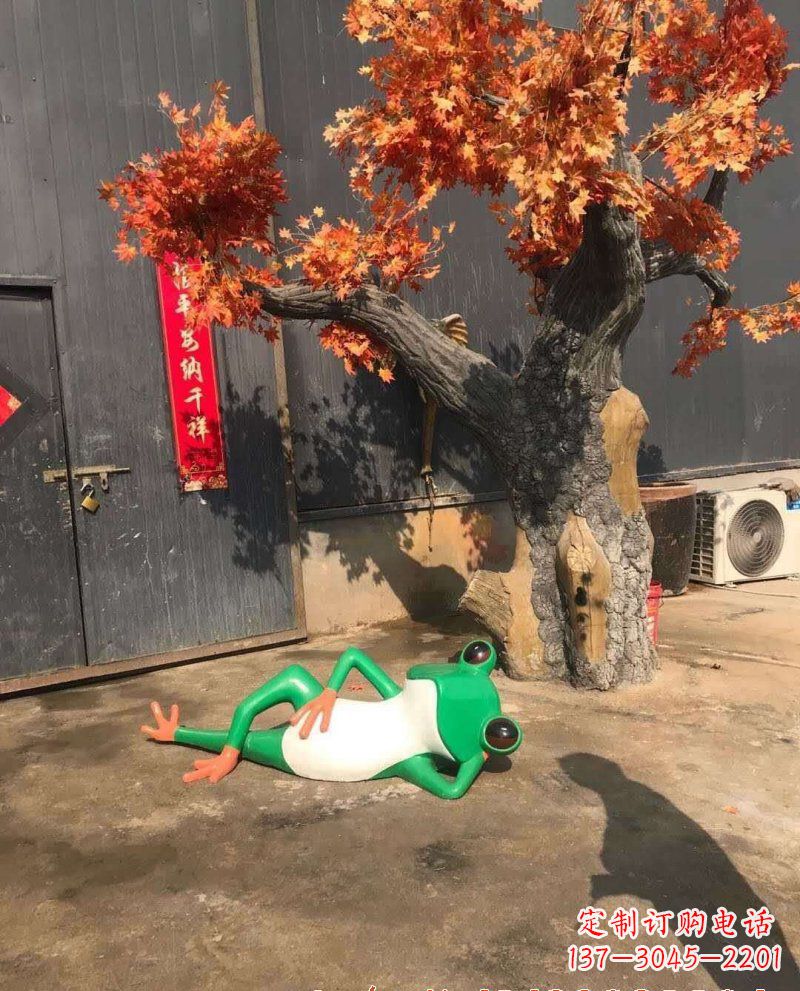浙江精美玻璃钢青蛙雕塑