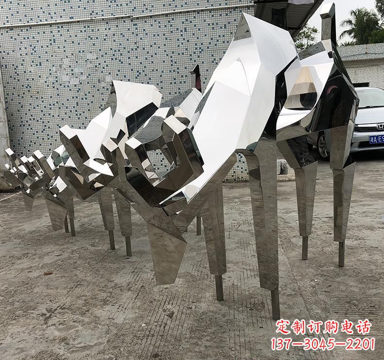 浙江不锈钢小鹿雕塑把自然美景带入家中