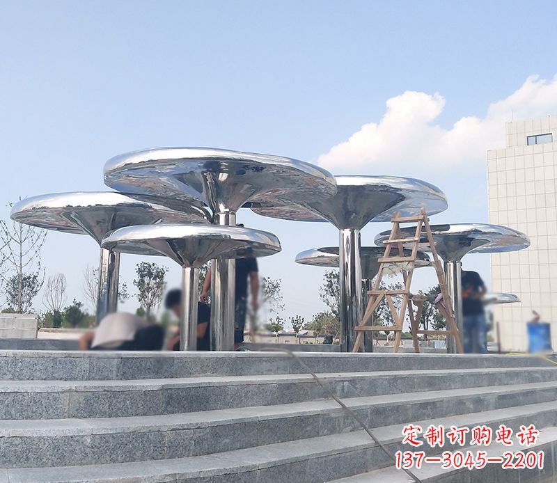 浙江艺术精美的不锈钢蘑菇公园雕塑