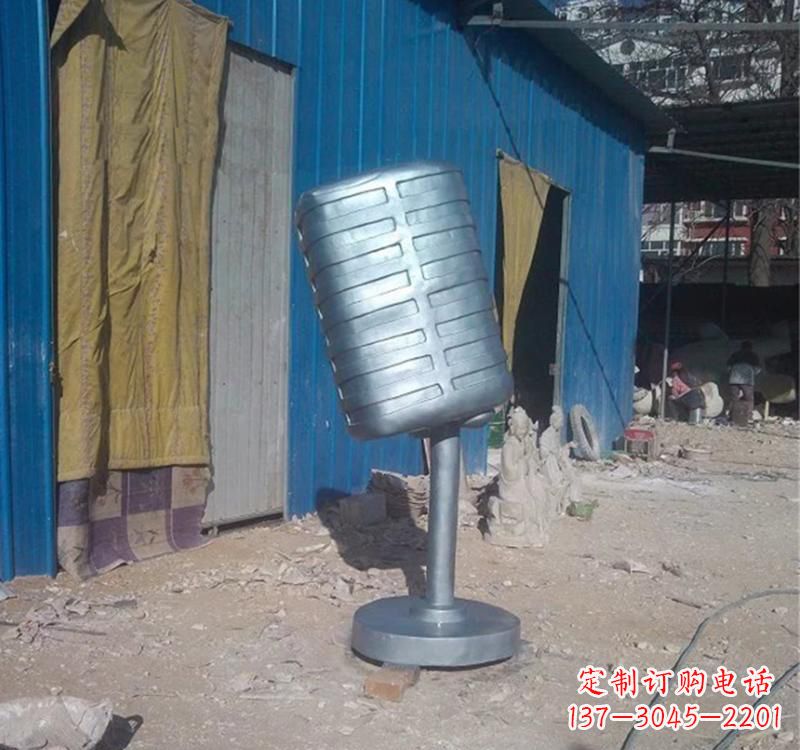浙江不锈钢艺术话筒雕塑——传承精神文化