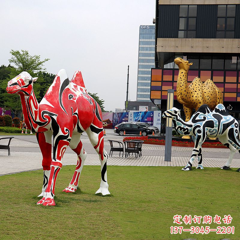 浙江彩绘骆驼不锈钢雕塑城市园林的精美装饰