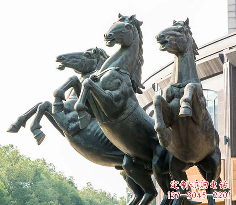 浙江城市广场立马马群铜雕