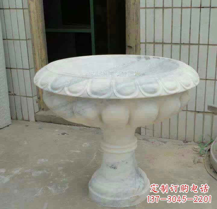 浙江大理石花盆雕塑精美绝伦,艺术风采
