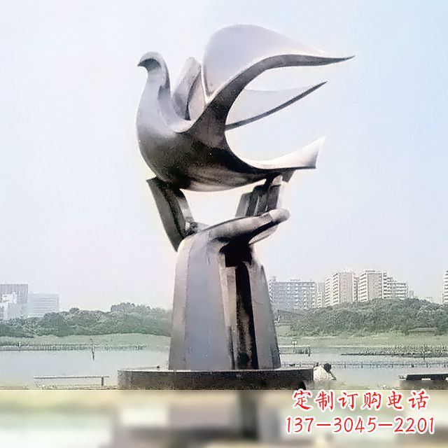 浙江精美鸽子雕塑