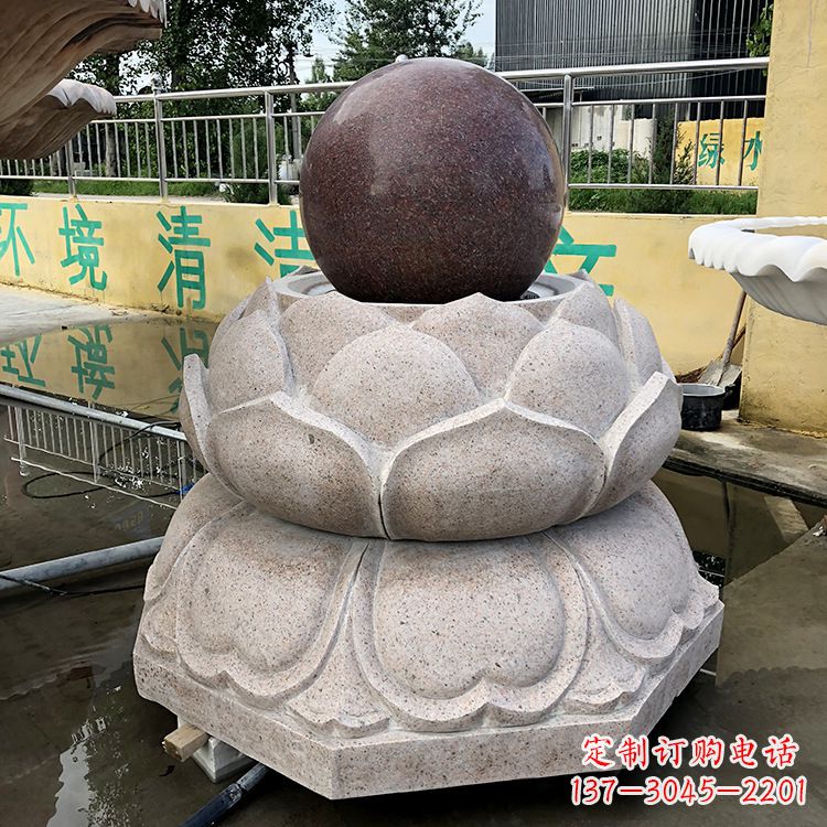 浙江金色彩绘风水球雕塑
