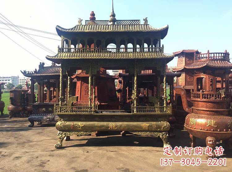 浙江高浮雕螭龙纹铜香炉