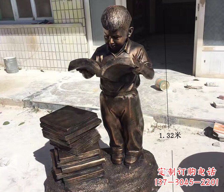 浙江杰出的小孩铜雕