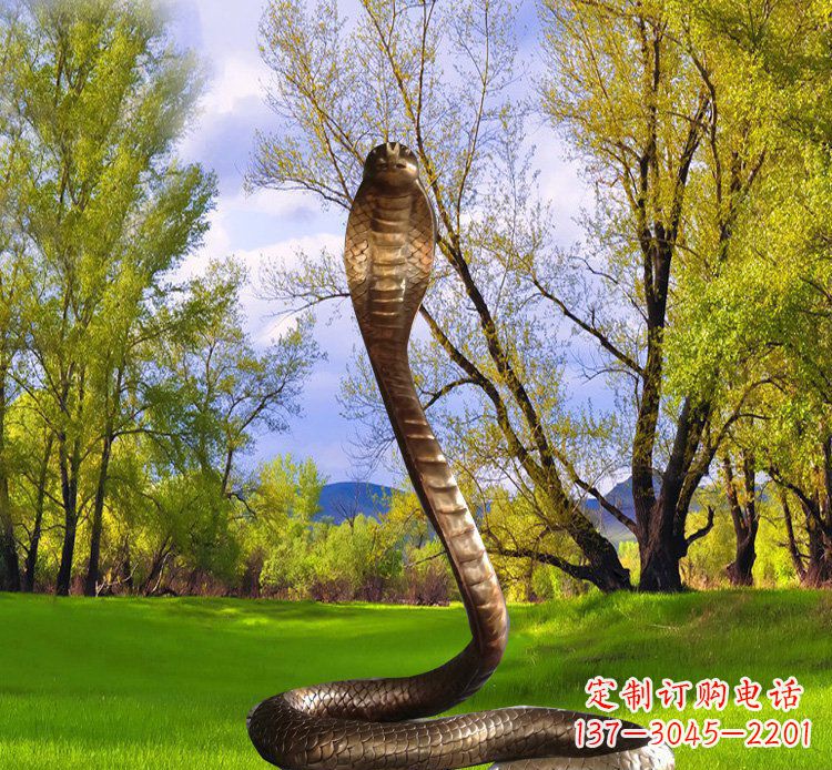 浙江铜质眼镜蛇动物雕塑