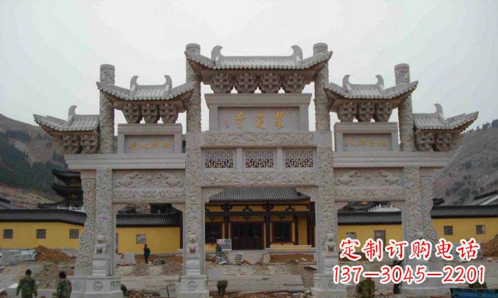 浙江寺庙景观三门五楼石牌坊