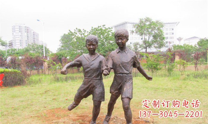 浙江踢足球公园人物铜雕 (2)